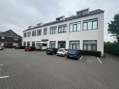 89m2 apartment to rent for 1605€/month in Canisiushof, Aalst