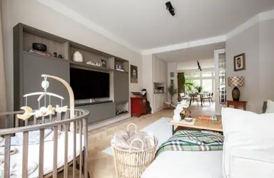 200m2 maison à louer pour 7500€/mois à Gerrit van der Veenstraat, Amsterdam