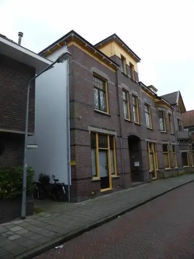 25m2 Studio zur Miete für 680€/Monat in Kapelstraat 27, Hilversum