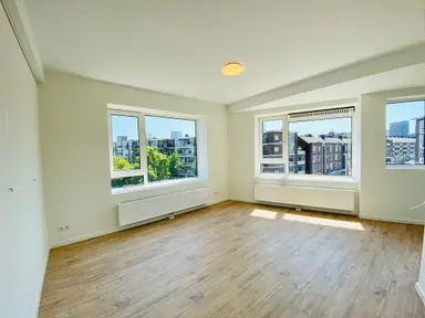 61m2 Appartement à louer pour 1800€/mois à Jonker Fransstraat, Rotterdam