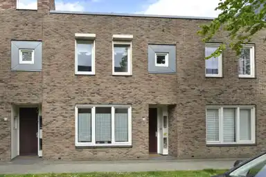 105m2 house to rent for 2195€/month in Kajuit, Almere