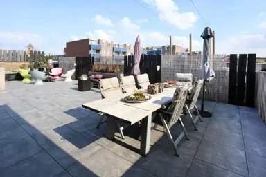 107m2 apartment to rent for 2250€/month in Patijnenburg, Naaldwijk