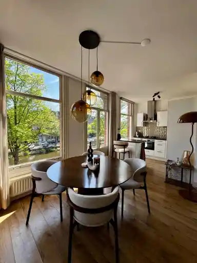 69m2 Appartement te huur voor 3000€/maand in Bilderdijkkade, Amsterdam