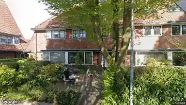 138m2 maison à louer pour 2850€/mois à Radiostraat, Hilversum