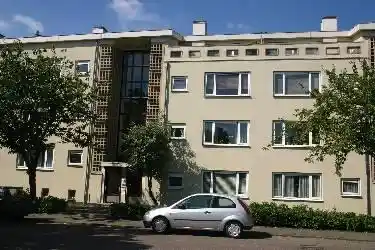 52m2 Appartement te huur voor 713.02€/maand in Lobelialaan 63, The Hague