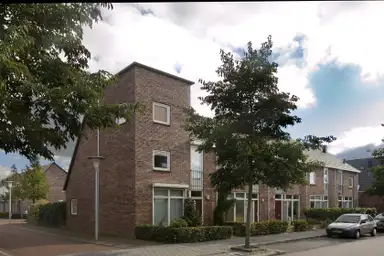 68m2 house to rent for 932.93€/month in Puntkroos 22, Zwolle