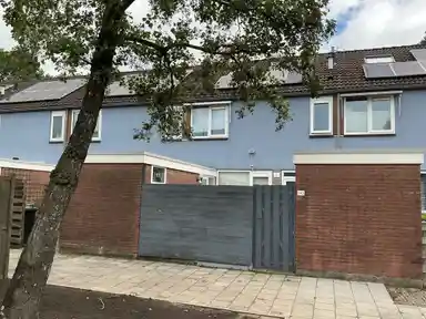 161m2 huis te huur voor 764.14€/maand in Fivelingostraat 140, Assen