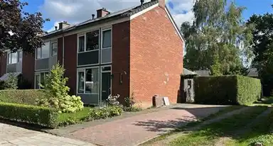 m2 huis te huur voor 764€/maand in Koningin Julianastraat 15, Heumen
