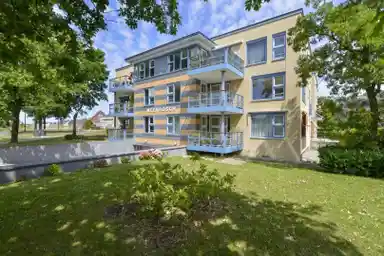 100m2 Appartement te huur voor 2195€/maand in Kamerlingh Onneslaan 141, Badhoevedorp