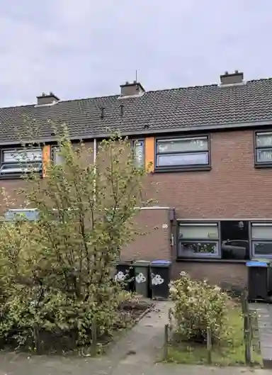 92m2 house to rent for 932.93€/month in Barietdijk 115, Roosendaal