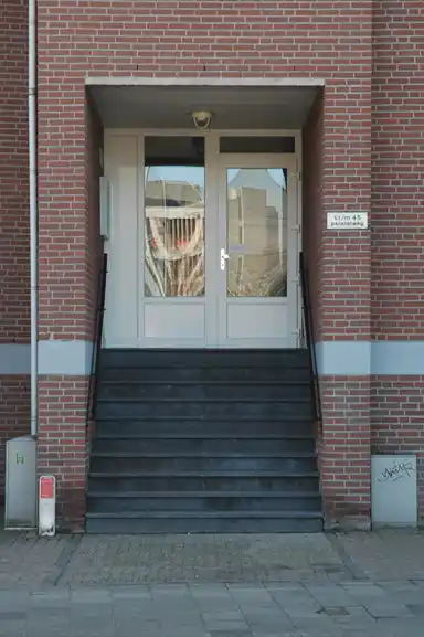 70m2 flat to rent for 713.02€/month in Parallelweg 45, Heerlen