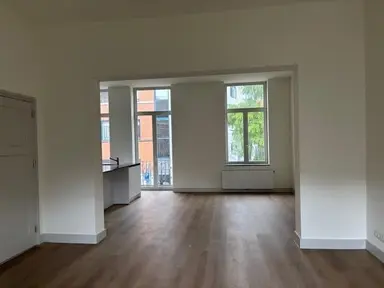 100m2 apartment to rent for 1375€/month in Honigmannstraat, Heerlen