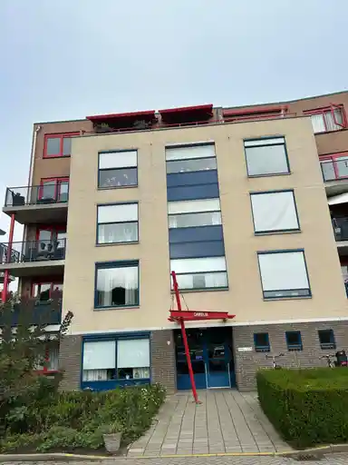 72m2 apartment to rent for 932.93€/month in Hobbemakade 350, Zutphen