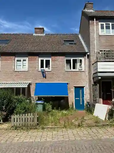 98m2 house to rent for 932.93€/month in Juliana de Lannoystraat 4, Breda