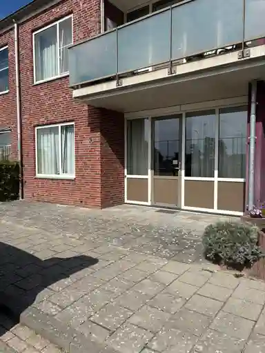 m2 Appartamento in affitto per 932€/mese a Wilhelminastraat 38, Numansdorp