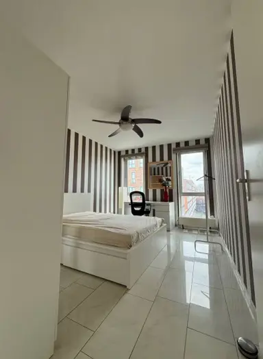 15μ² Δωμάτιο προς ενοικίαση για 1500€/μήνα σε Raoul Wallenbergstraat, Amsterdam