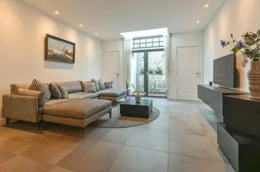 81m2 house to rent for 2700€/month in Koningstraat, Zandvoort