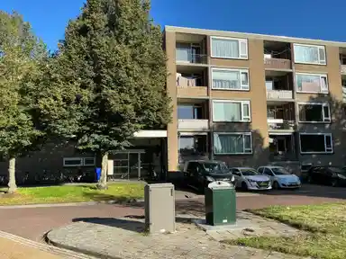 m2 apartment to rent for 648.18€/month in van Ewijcksingel 16, Meppel
