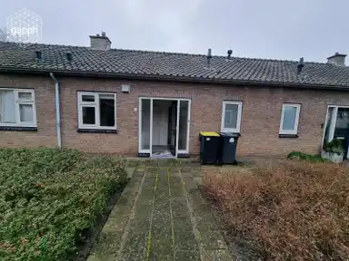 50m2 house to rent for 375€/month in Beukenlaan, Numansdorp