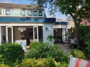 125m2 house to rent for 2975€/month in Mariastraat, Bussum