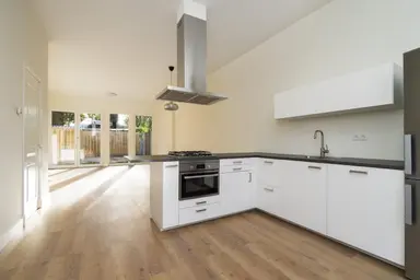 90m2 house to rent for 2650€/month in Weversstraat 7, Haarlem