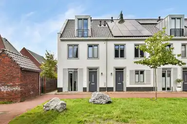 142m2 house to rent for 3250€/month in Haarlem