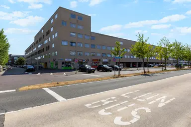 97m2 Appartement à louer pour 2200€/mois à Poseidonsingel, Almere