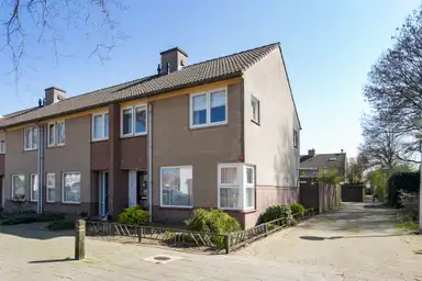133m2 huis te huur voor 2100€/maand in Volkerak, Eindhoven