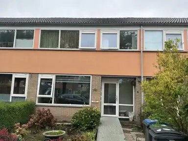148m2 maison à louer pour 764.14€/mois à Dommelstraat 32, Assen