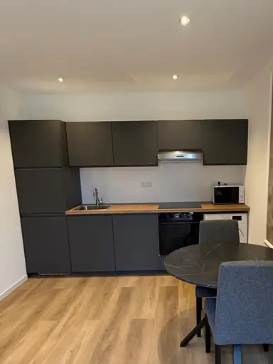 25m2 studio to rent for 1300€/month in Nieuwstraat, Spijkenisse