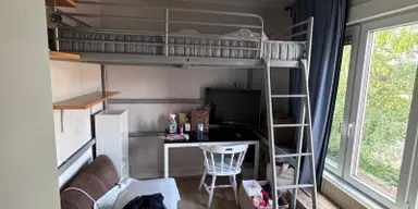 10μ² Δωμάτιο προς ενοικίαση για 550€/μήνα σε Petrus Campersingel 7, Groningen