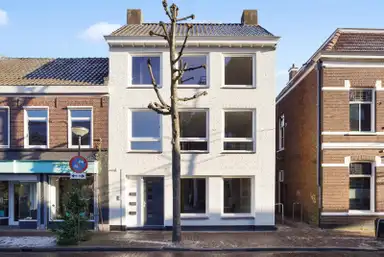 70m2 Appartement à louer pour 1775€/mois à Stationsstraat, Oisterwijk