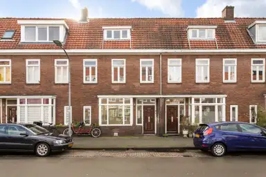 120m2 Casa in affitto per 3450€/mese a Middenweg 122, Haarlem