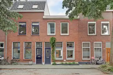 76m2 maison à louer pour 2400€/mois à Hopakker, Utrecht