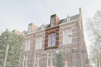 94m2 Appartement à louer pour 1950€/mois à van Schevichavenstraat, Nijmegen