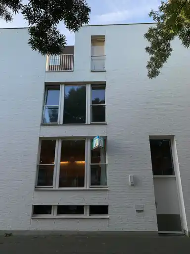 140m2 maison à louer pour 2180€/mois à Hoge Barakken 45, Maastricht