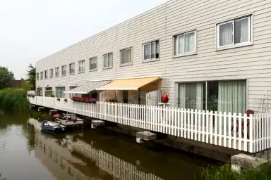 111m2 maison à louer pour 1449€/mois à Kielawater 7, The Hague