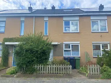 140m2 Casa in affitto per 3000€/mese a Anna Polaklaan, Amstelveen