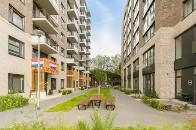 80m2 apartment to rent for 1815€/month in 1e Lulofsdwarsstraat, The Hague