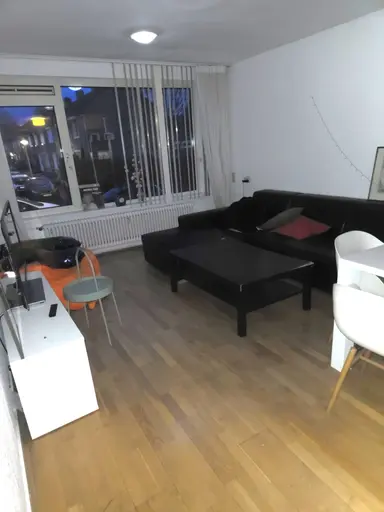 81m2 room to rent for 630€/month in Tinnegietersdreef, Maastricht