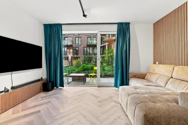 50m2 Appartement te huur voor 2300€/maand in Burnhamstraat 143, Hoofddorp