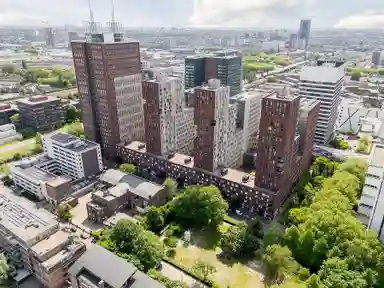 93m2 apartment to rent for 1739€/month in Carolina van Nassaustraat 25, The Hague