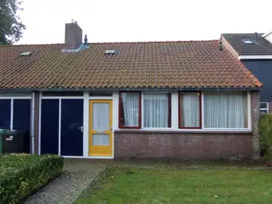 46m2 house to rent for 610.82€/month in De Loanen 10, Eanjum