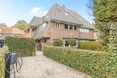165m2 huis te huur voor 3250€/maand in Johannes Geradtsweg, Hilversum