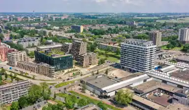 84m2 Chambre à louer pour 1100€/mois à Aziëweg, Haarlem
