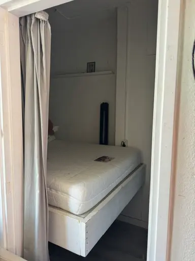 24m2 Chambre à louer pour 550€/mois à Kloosterstraat, Groningen