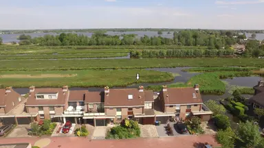 155m2 house to rent for 3250€/month in Roelat, Reeuwijk
