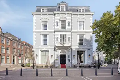 55m2 apartment to rent for 4000€/month in Paleisstraat 2, The Hague