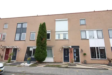 114m2 maison à louer pour 1995€/mois à Gelaarsde Kat, Eindhoven