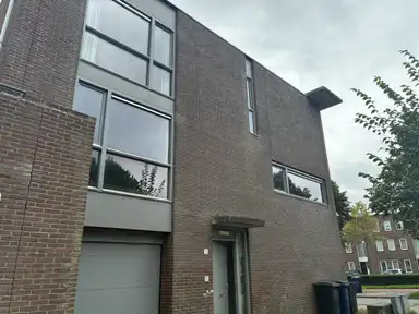 204m2 huis te huur voor 2190€/maand in Midzwaard 2, Almere
